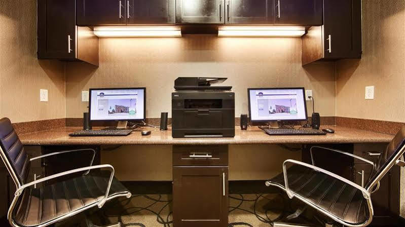 Center Best Western Plus Classic Inn And Suites מראה חיצוני תמונה